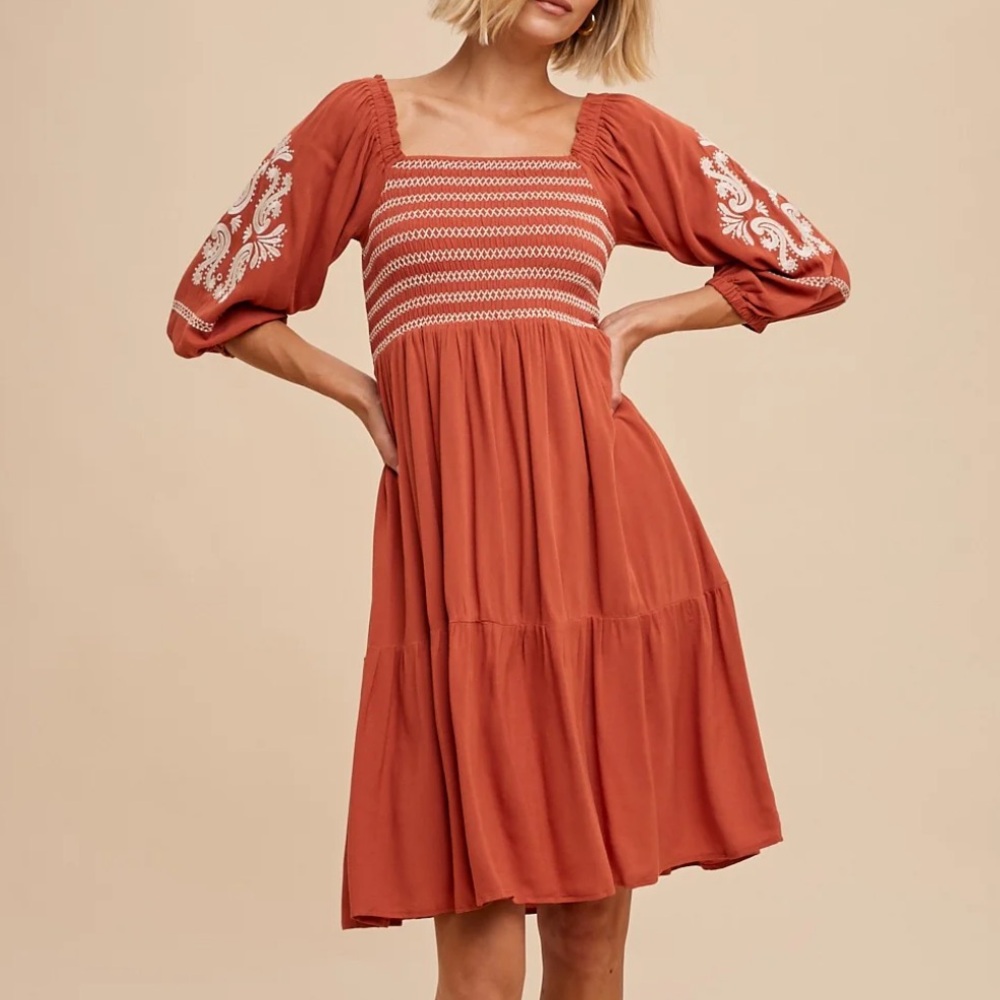 In Loom Embroidered Rust Smocked Dress Medium NWT bump friendly
